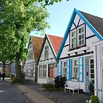 Gaestehaus Belvedere In Warnemuende